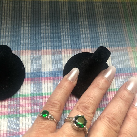 Fashion Green Stone Rings - Picture 2 of 8